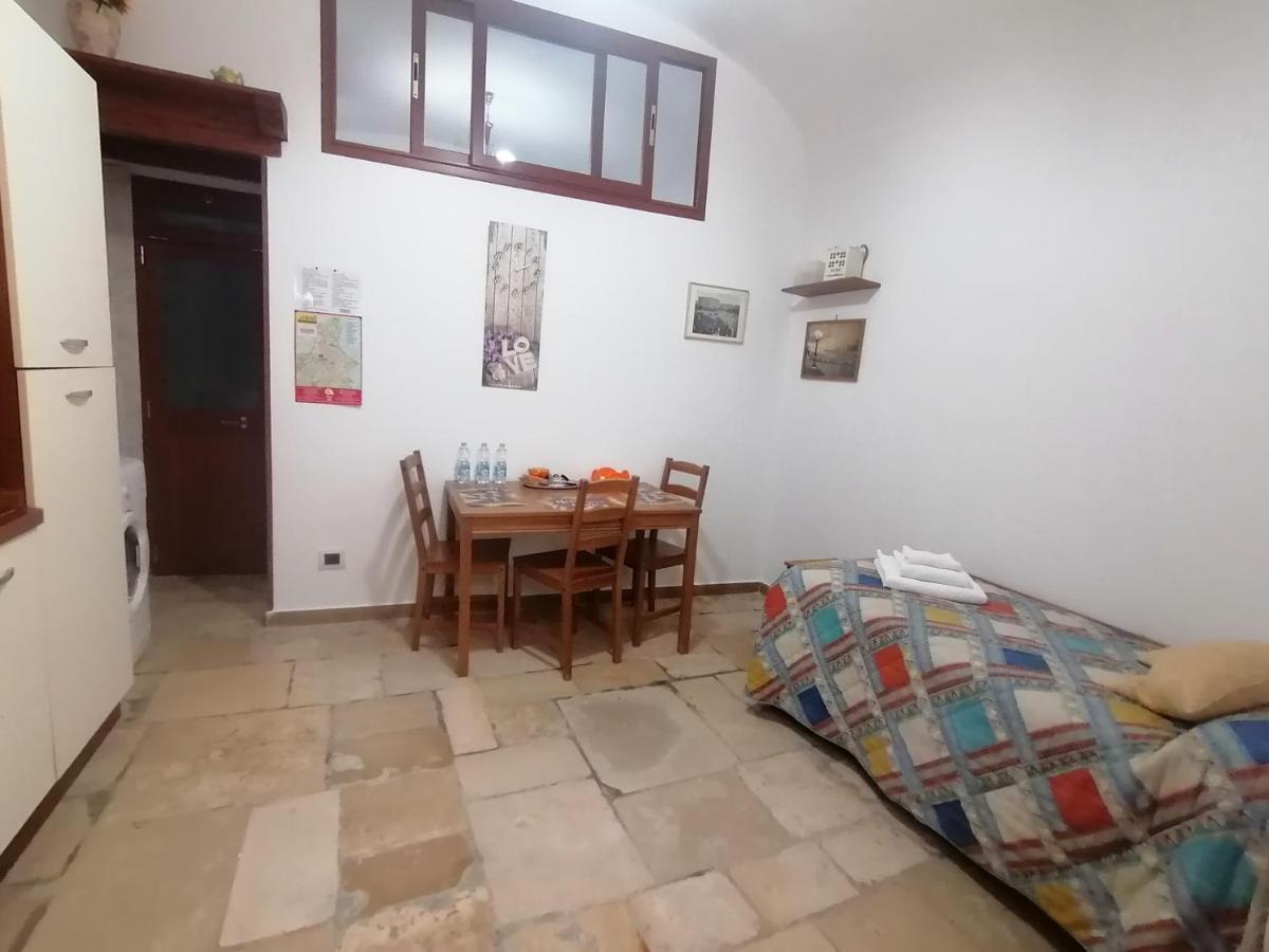 Home Sweet Home Rooms Bari Exterior foto