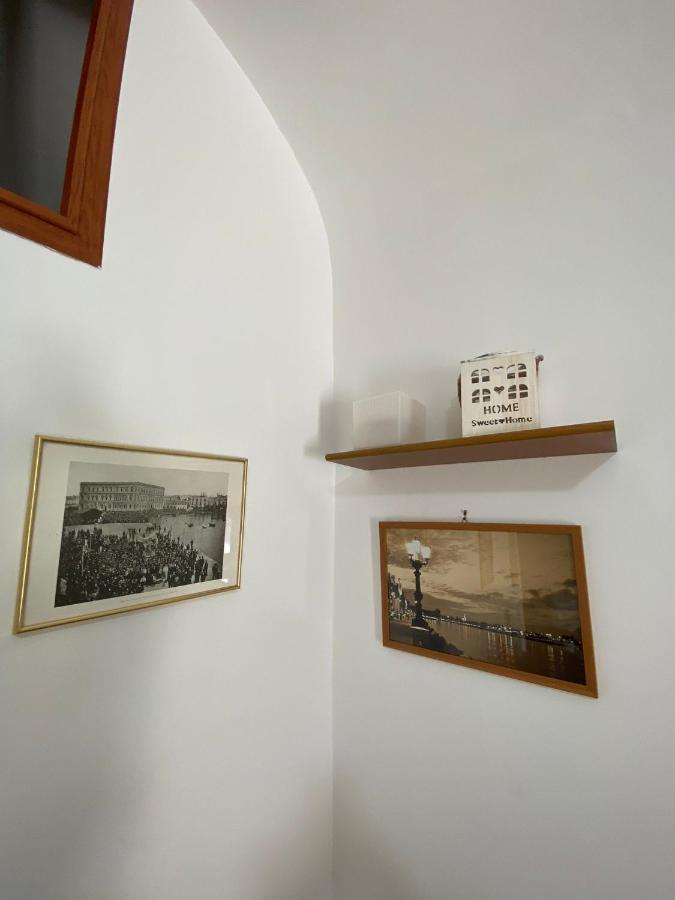 Home Sweet Home Rooms Bari Exterior foto